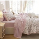 Coquette Cottagecore Floral Quilt Set - Reversible Pink Bedspread