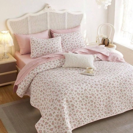 Coquette Cottagecore Floral Quilt Set - Reversible Pink Bedspread