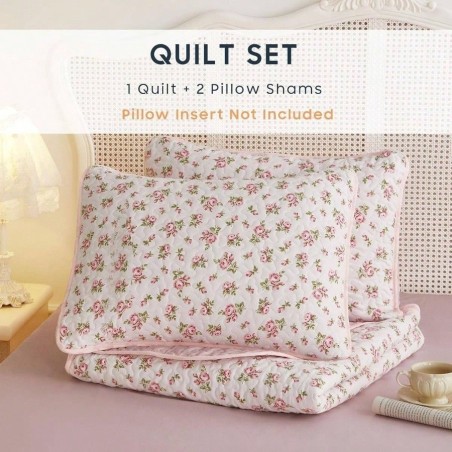 Coquette Cottagecore Floral Quilt Set - Reversible Pink Bedspread