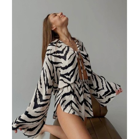 Zebra Print Soft Polyester Long Sleeve Pajama Set - All-Season Versatile Loungewear for Home, Outdoor, Hotel & Bathhouse